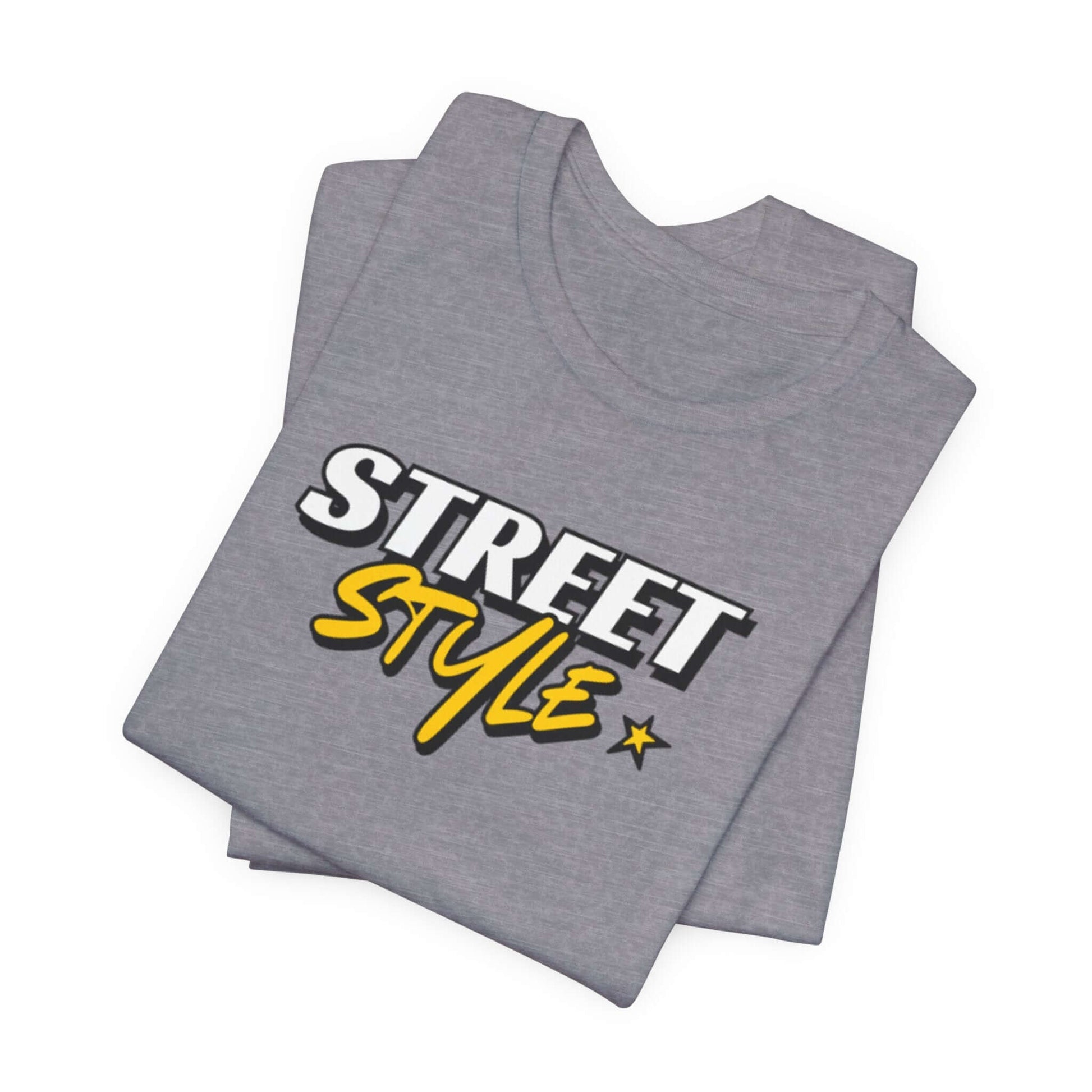 Graphic street style tee in gray featuring bold 'STREET STYLE' print, perfect for urban fashion enthusiasts.