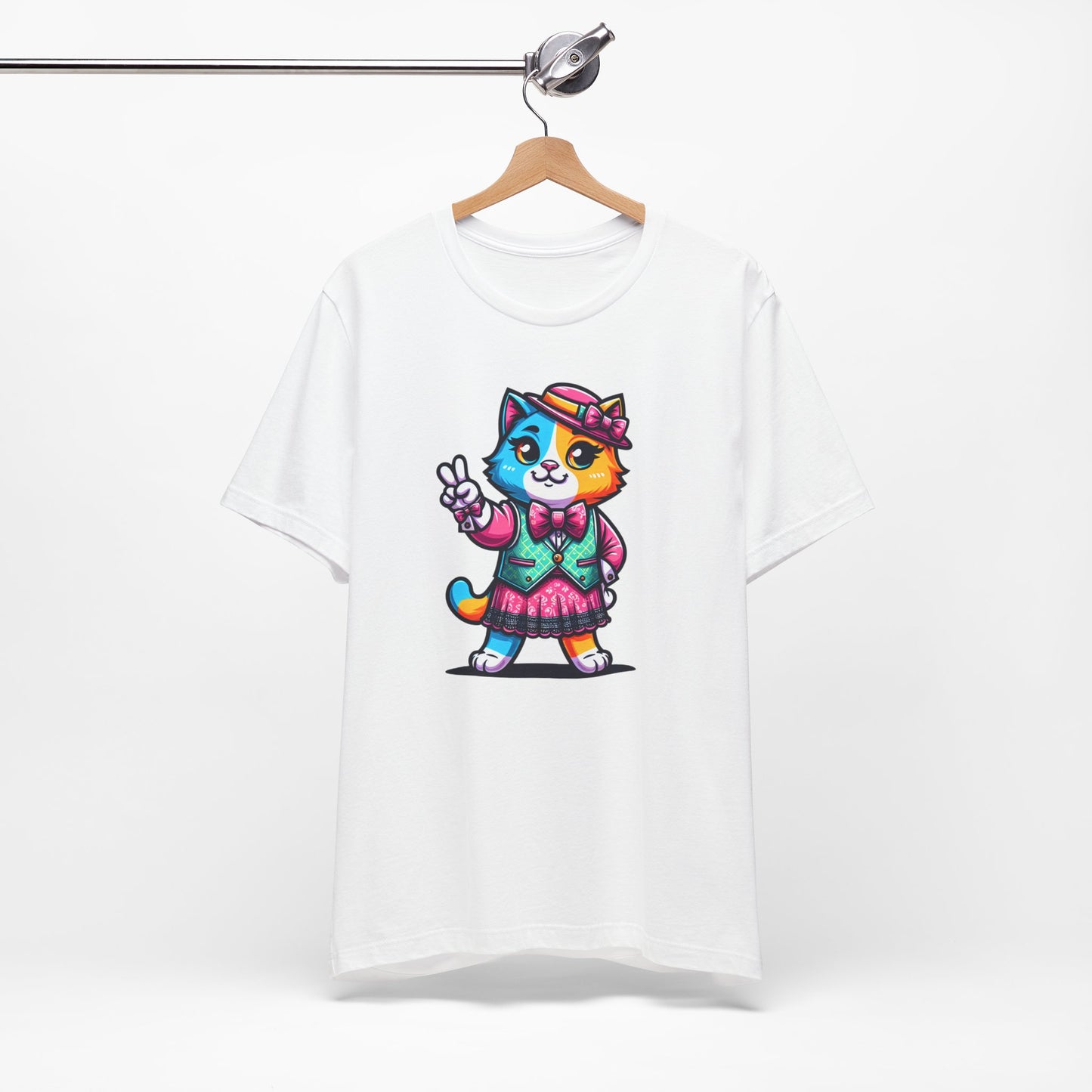 Cute Cat Vintage Style Tee - Colorful Pet Graphic T-Shirt