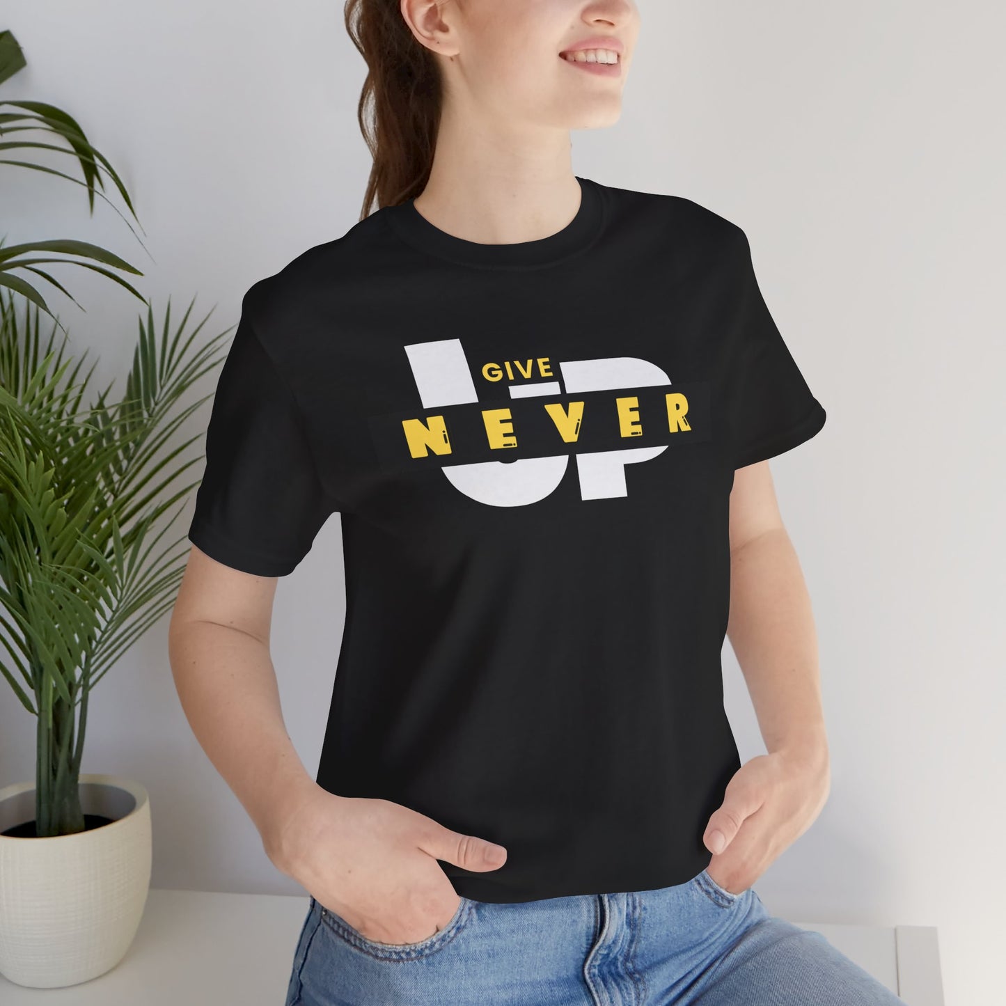Motivational Unisex Tee – 'Never Give Up'